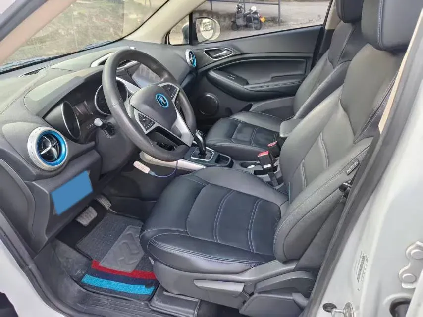 2018 BYD Yuan BEV 42KWH,autocango,china used car exporter,china ev exporter,chinese used car exporter,chinese used ev exporter