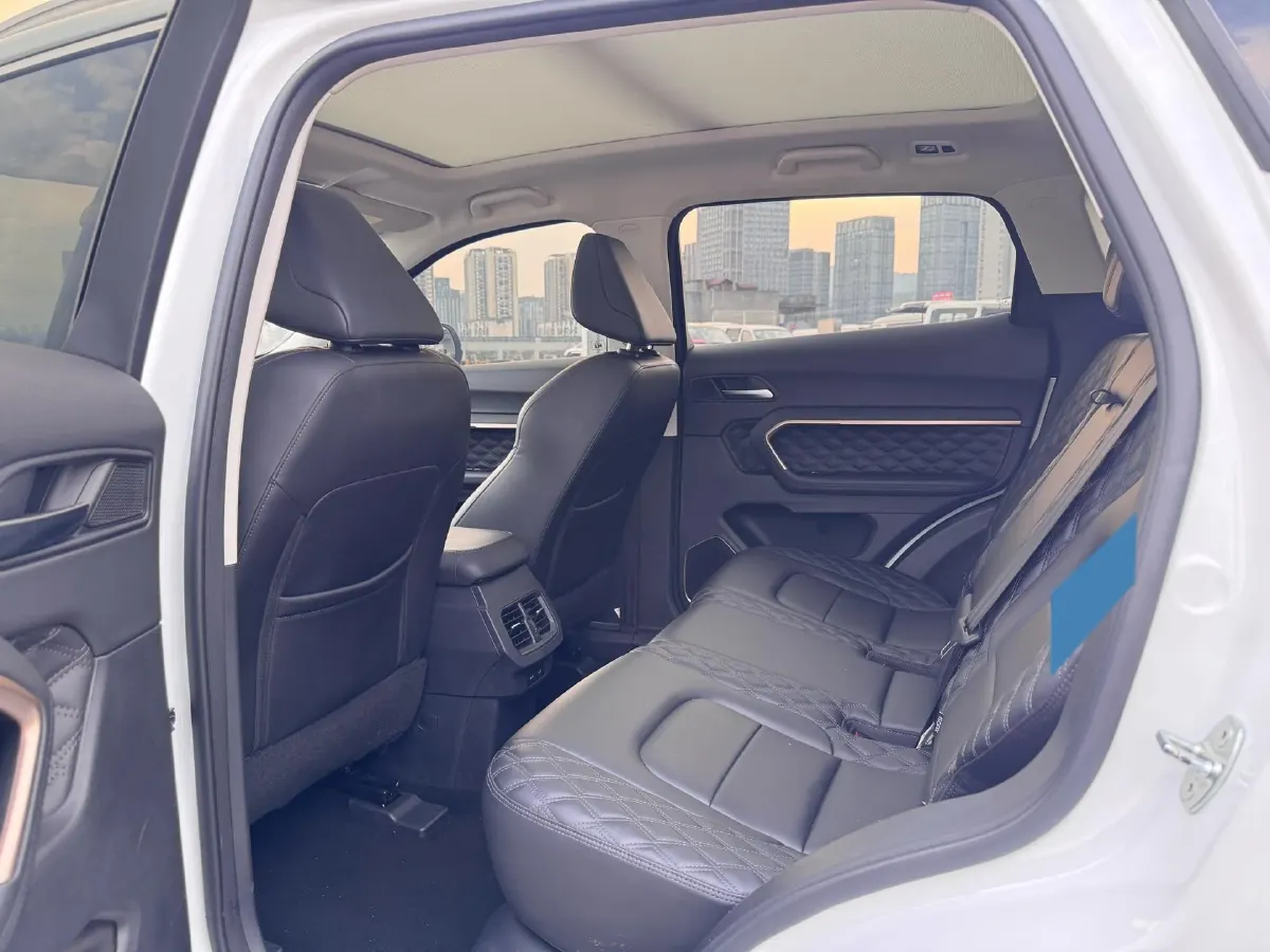 2020 Haval H6 1.5T 169HP L4 7DCT,autocango,china used car exporter,china ev exporter,chinese used car exporter,chinese used ev exporter