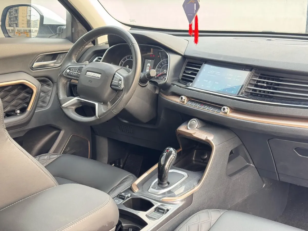 2020 Haval H6 1.5T 169HP L4 7DCT,autocango,china used car exporter,china ev exporter,chinese used car exporter,chinese used ev exporter