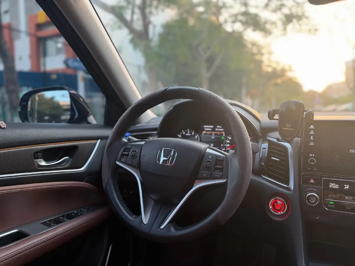 2020 Honda Avancier 2.0T 272HP L4 9AT,autocango,china used car exporter,china ev exporter,chinese used car exporter,chinese used ev exporter