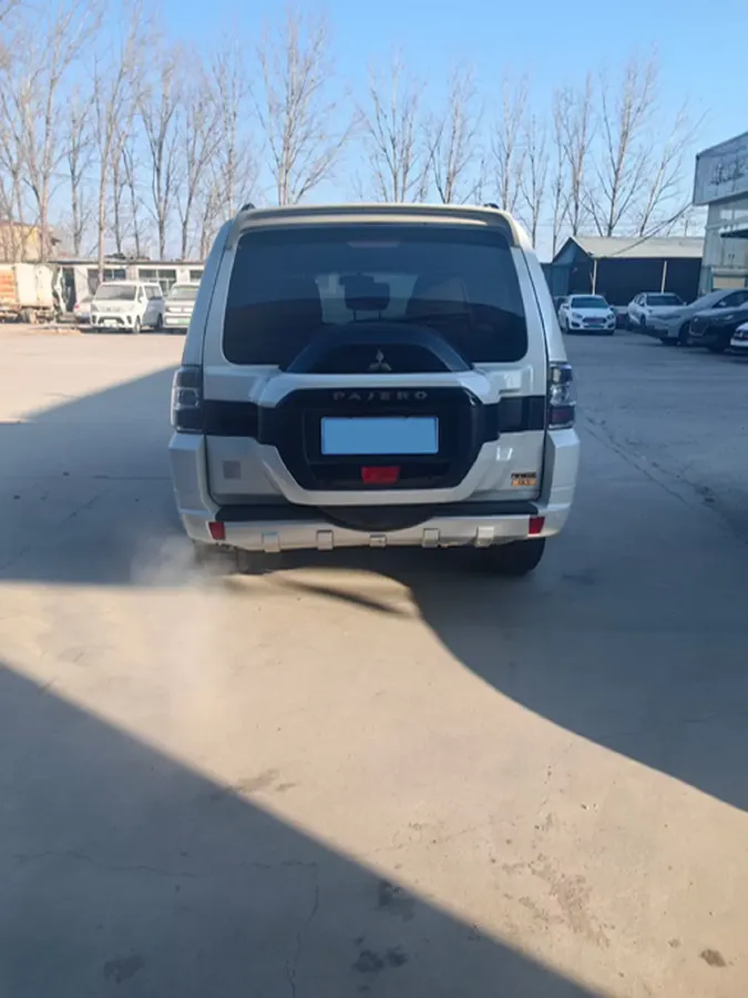 2017 Honda Jade 1.8L 141HP L4 5AT,autocango,china used car exporter,china ev exporter,chinese used car exporter,chinese used ev exporter