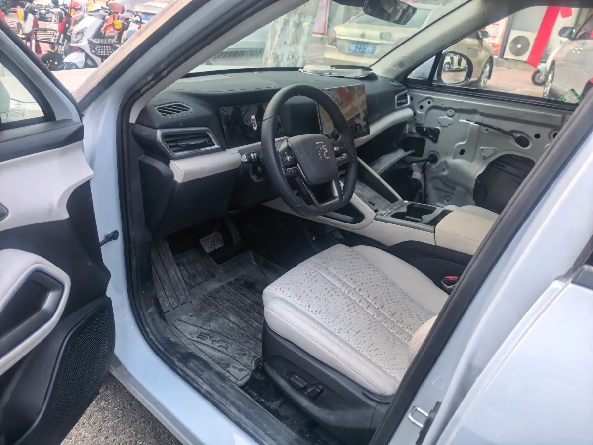 2025 BYD YuanUP BEV 45.12KWH,autocango,china used car exporter,china ev exporter,chinese used car exporter,chinese used ev exporter