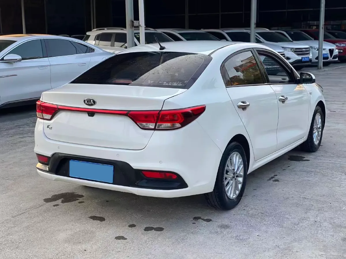 2017 Kia K2 1.4L 100HP L4 6AT,autocango,china used car exporter,china ev exporter,chinese used car exporter,chinese used ev exporter