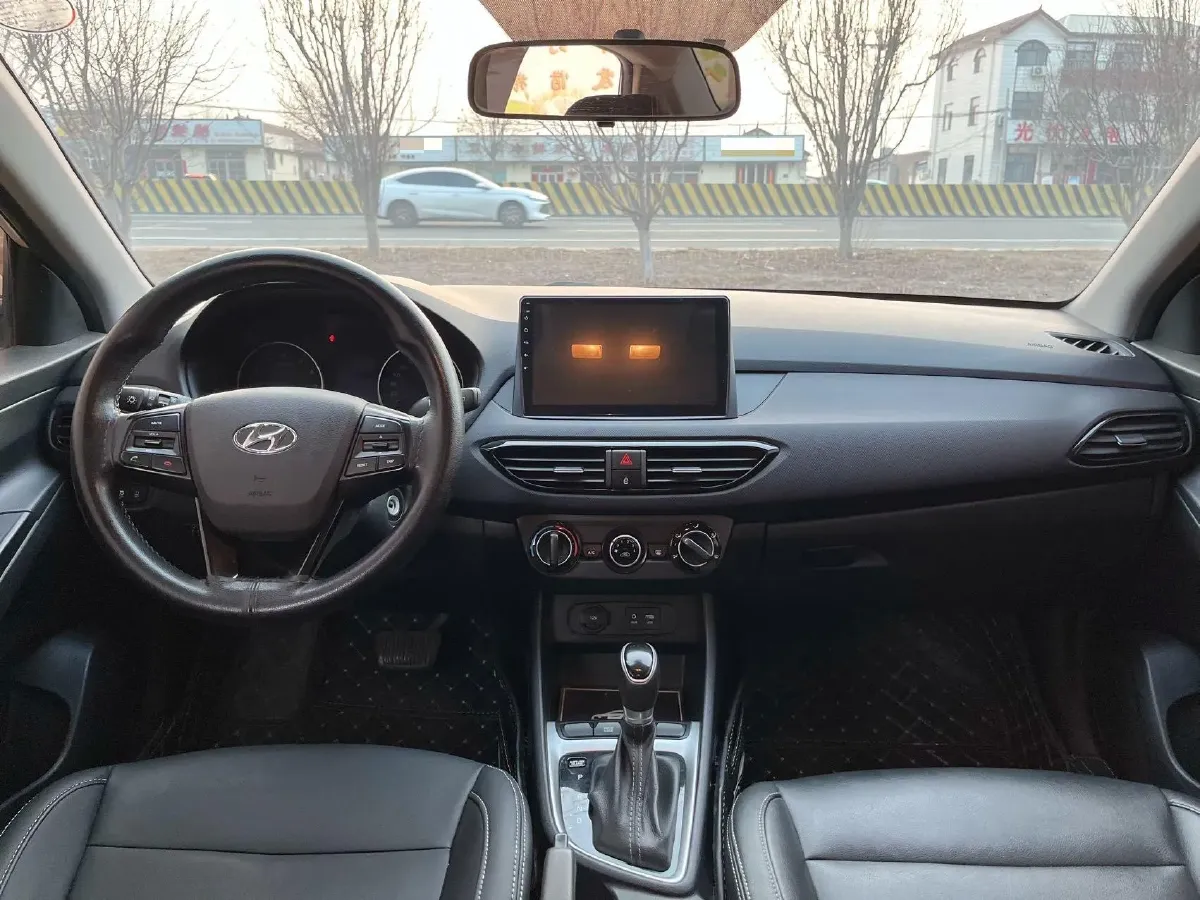 2020 Hyundai Celesta 1.6L 123HP L4 6AT,autocango,china used car exporter,china ev exporter,chinese used car exporter,chinese used ev exporter