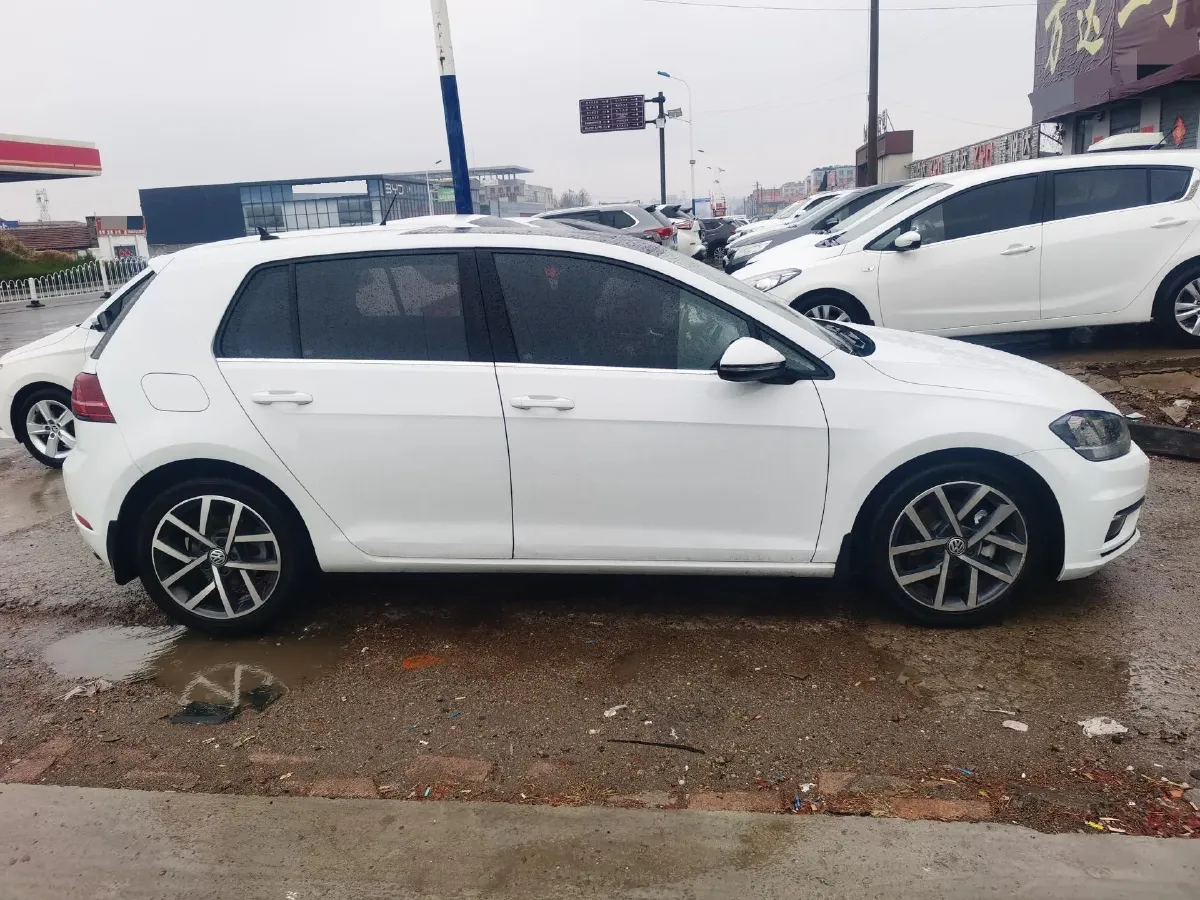 2020 Volkswagen Golf 1.4T 150HP L4 7DCT,autocango,china used car exporter,china ev exporter,chinese used car exporter,chinese used ev exporter