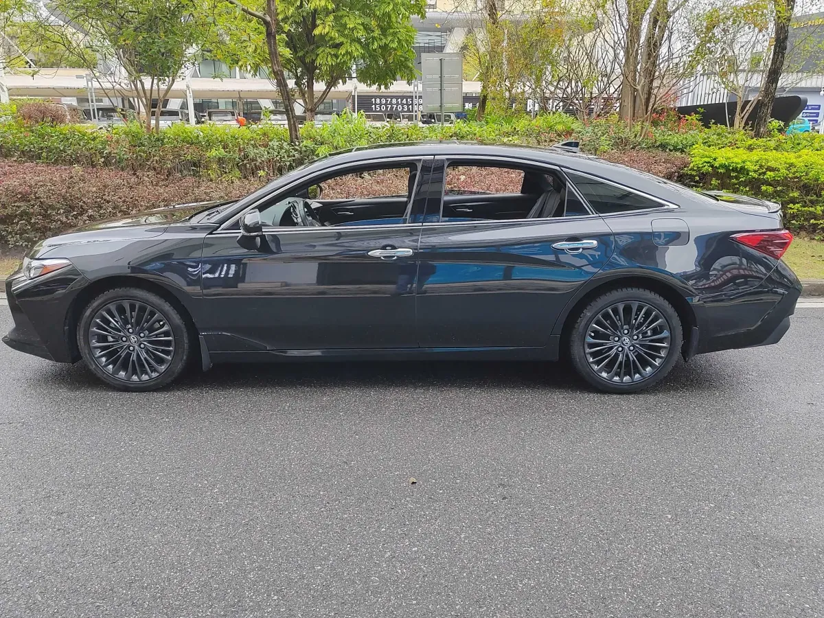 2021 Toyota Avalon 2.5L 209HP L4 8AT,autocango,china used car exporter,china ev exporter,chinese used car exporter,chinese used ev exporter
