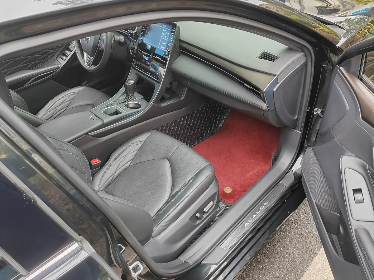 2021 Toyota Avalon 2.5L 209HP L4 8AT,autocango,china used car exporter,china ev exporter,chinese used car exporter,chinese used ev exporter