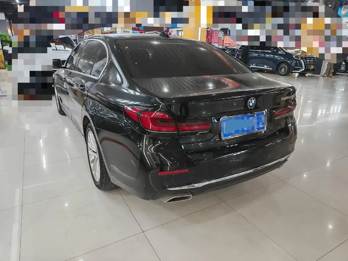 2022 BMW 5 Series 2.0T 245HP L4 8AT,autocango,china used car exporter,china ev exporter,chinese used car exporter,chinese used ev exporter