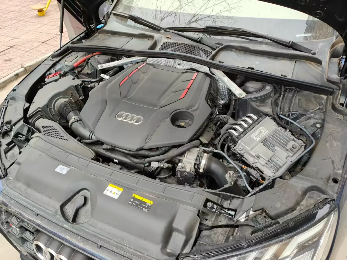 2022 Audi S4 3.0T 354HP V6 8AT,autocango,china used car exporter,china ev exporter,chinese used car exporter,chinese used ev exporter