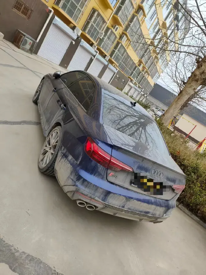 2022 Audi S4 3.0T 354HP V6 8AT,autocango,china used car exporter,china ev exporter,chinese used car exporter,chinese used ev exporter