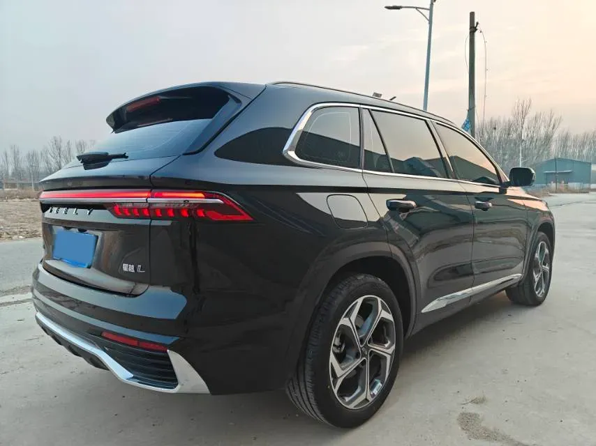 2024 Geely Monjaro 2.0T 218HP L4 7DCT,autocango,china used car exporter,china ev exporter,chinese used car exporter,chinese used ev exporter