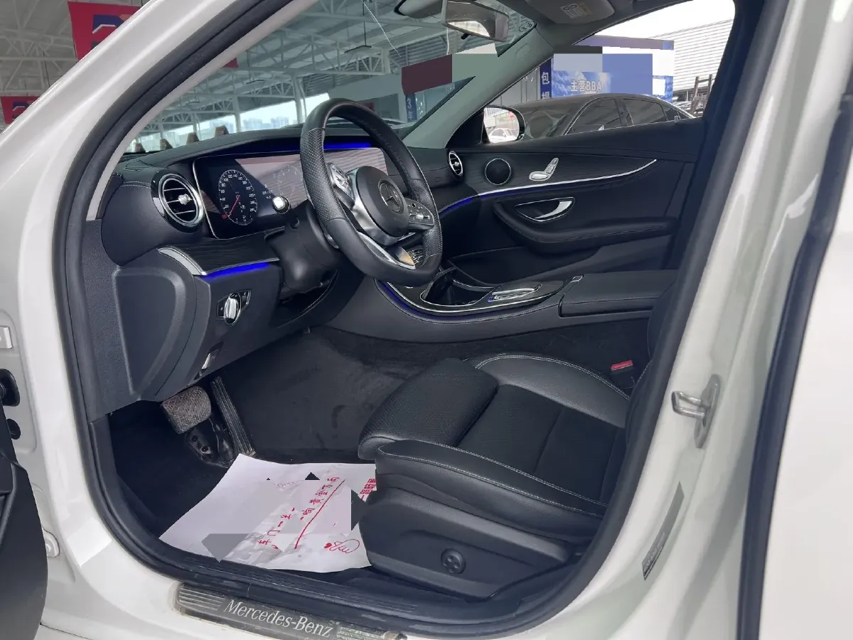 2020 Mercedes-Benz E Class 1.5T 184HP L4 9AT,autocango,china used car exporter,china ev exporter,chinese used car exporter,chinese used ev exporter