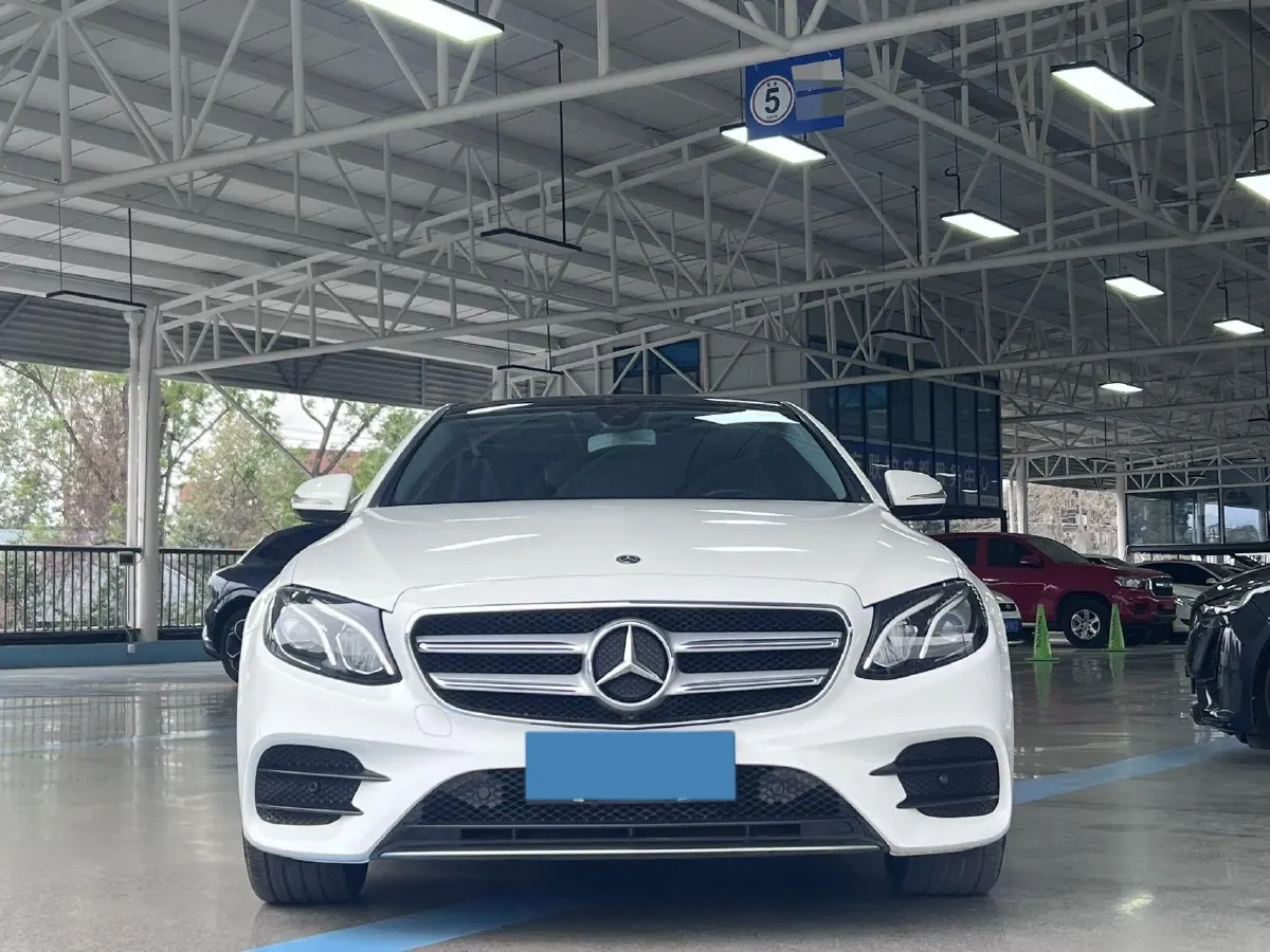 2020 Mercedes-Benz E Class 1.5T 184HP L4 9AT,autocango,china used car exporter,china ev exporter,chinese used car exporter,chinese used ev exporter