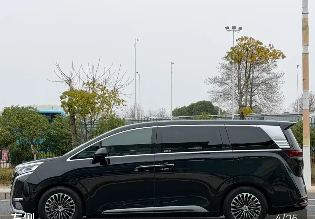 2024 Denza D9 1.5T 139HP L4 E-CVT PHEV 20.39KWH,autocango,china used car exporter,china ev exporter,chinese used car exporter,chinese used ev exporter