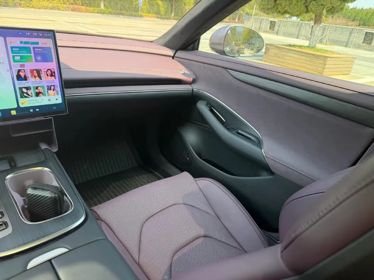 2024 MI SU7 BEV 101KWH,autocango,china used car exporter,china ev exporter,chinese used car exporter,chinese used ev exporter