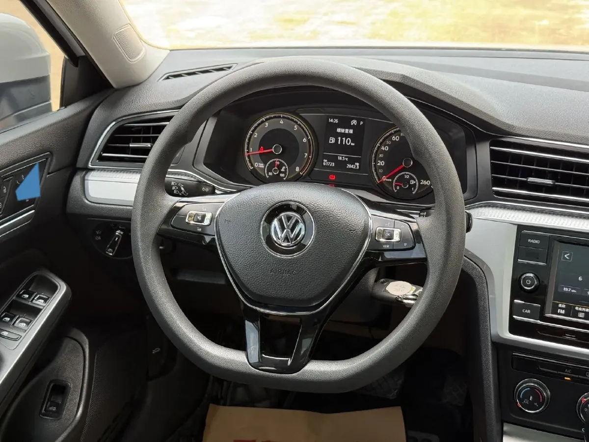 2019 Volkswagen T-Cross 1.4T 150HP L4 7DCT,autocango,china used car exporter,china ev exporter,chinese used car exporter,chinese used ev exporter