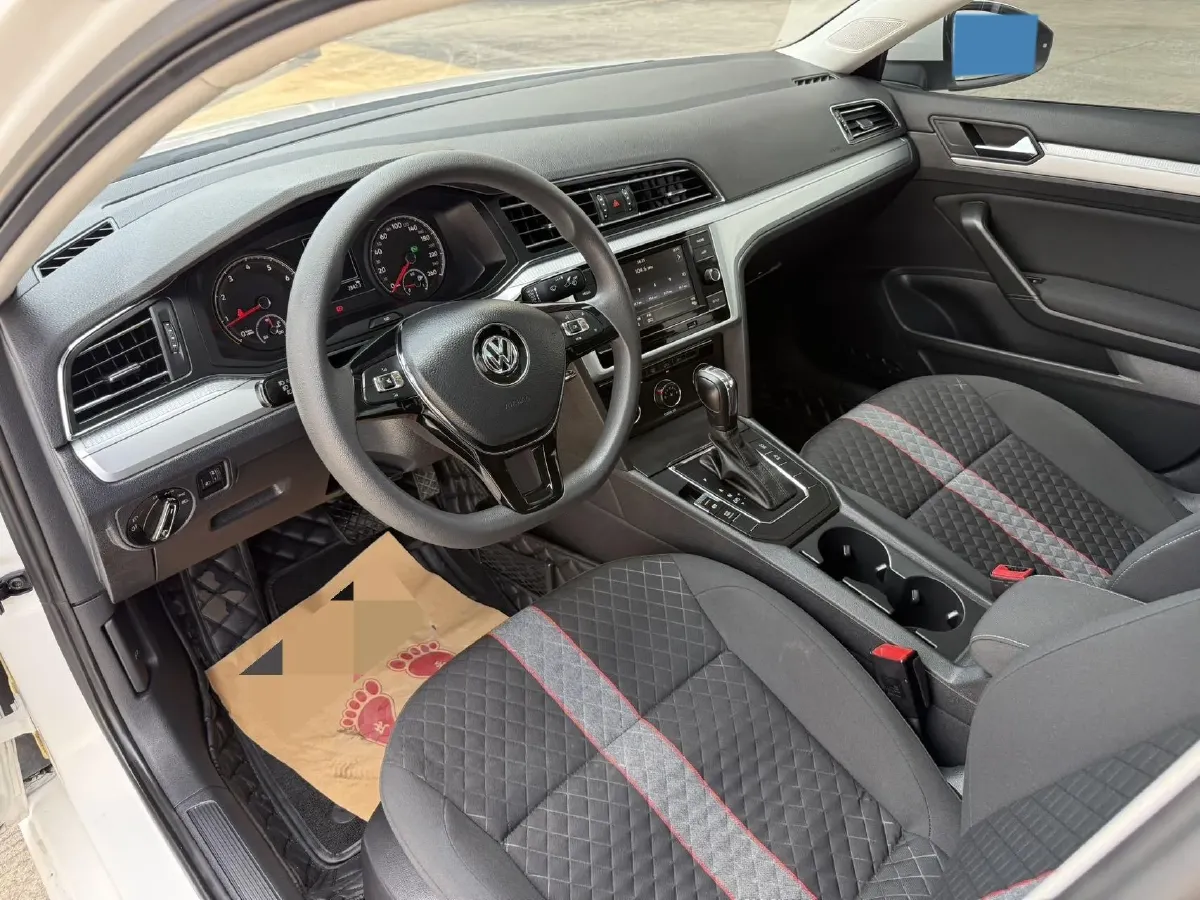 2019 Volkswagen T-Cross 1.4T 150HP L4 7DCT,autocango,china used car exporter,china ev exporter,chinese used car exporter,chinese used ev exporter