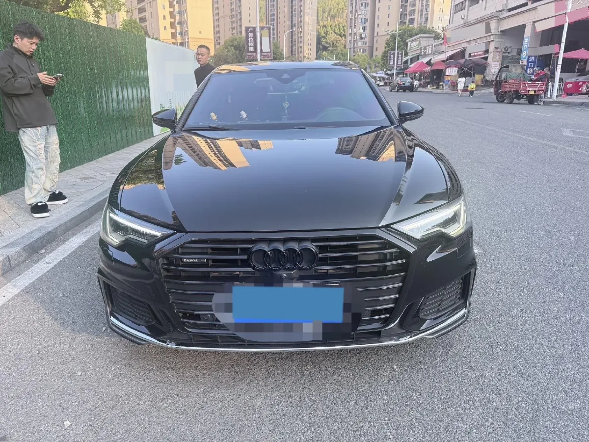 2021 Audi A6L 2.0T 224HP L4 7DCT,autocango,china used car exporter,china ev exporter,chinese used car exporter,chinese used ev exporter