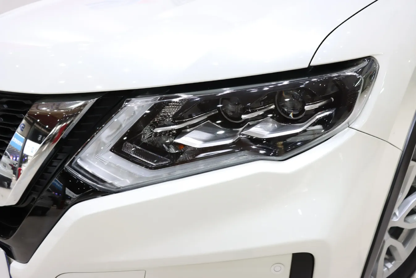 2020 Nissan X-Trail 2.0L 154HP L4 CVT,autocango,china used car exporter,china ev exporter,chinese used car exporter,chinese used ev exporter