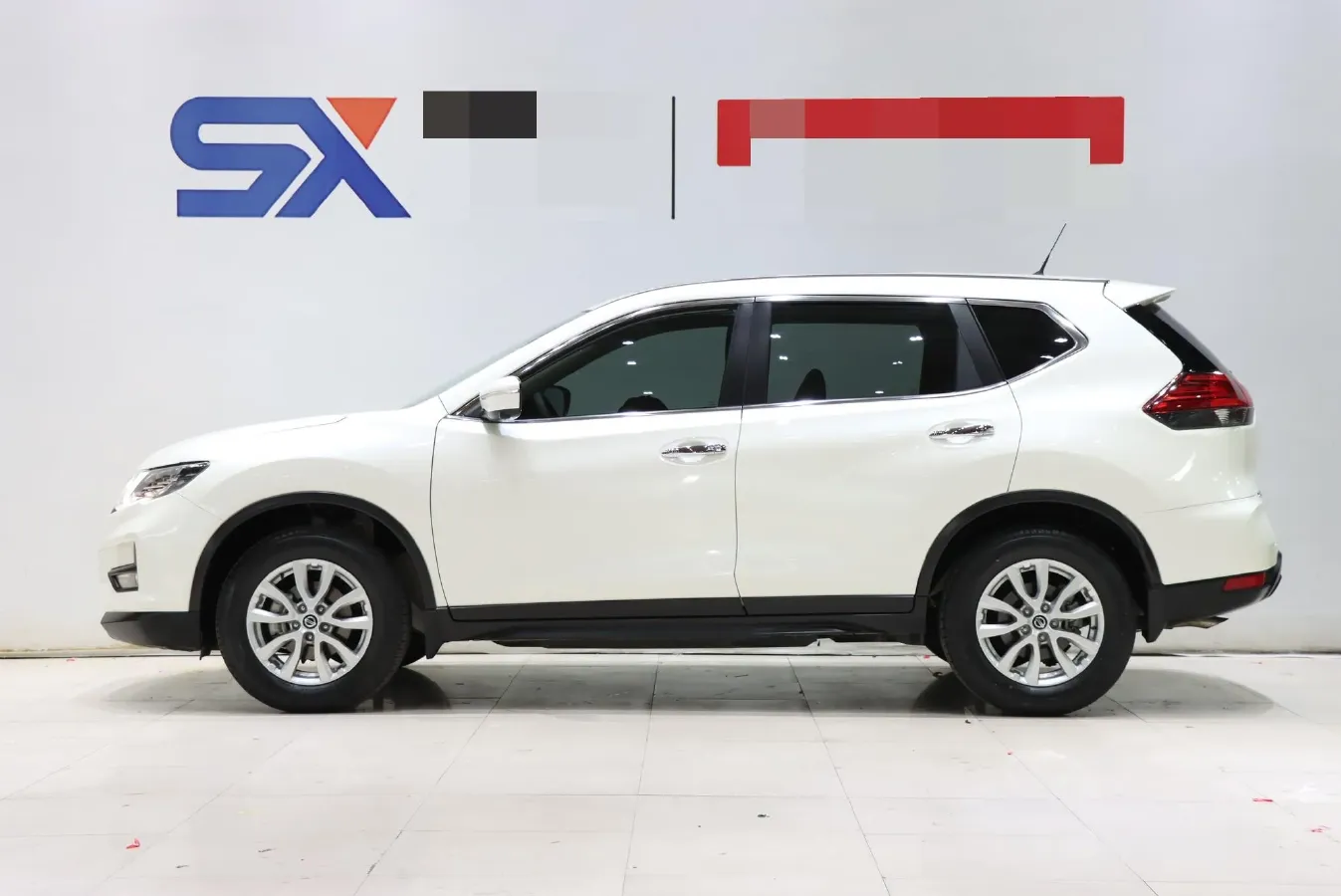 2020 Nissan X-Trail 2.0L 154HP L4 CVT,autocango,china used car exporter,china ev exporter,chinese used car exporter,chinese used ev exporter