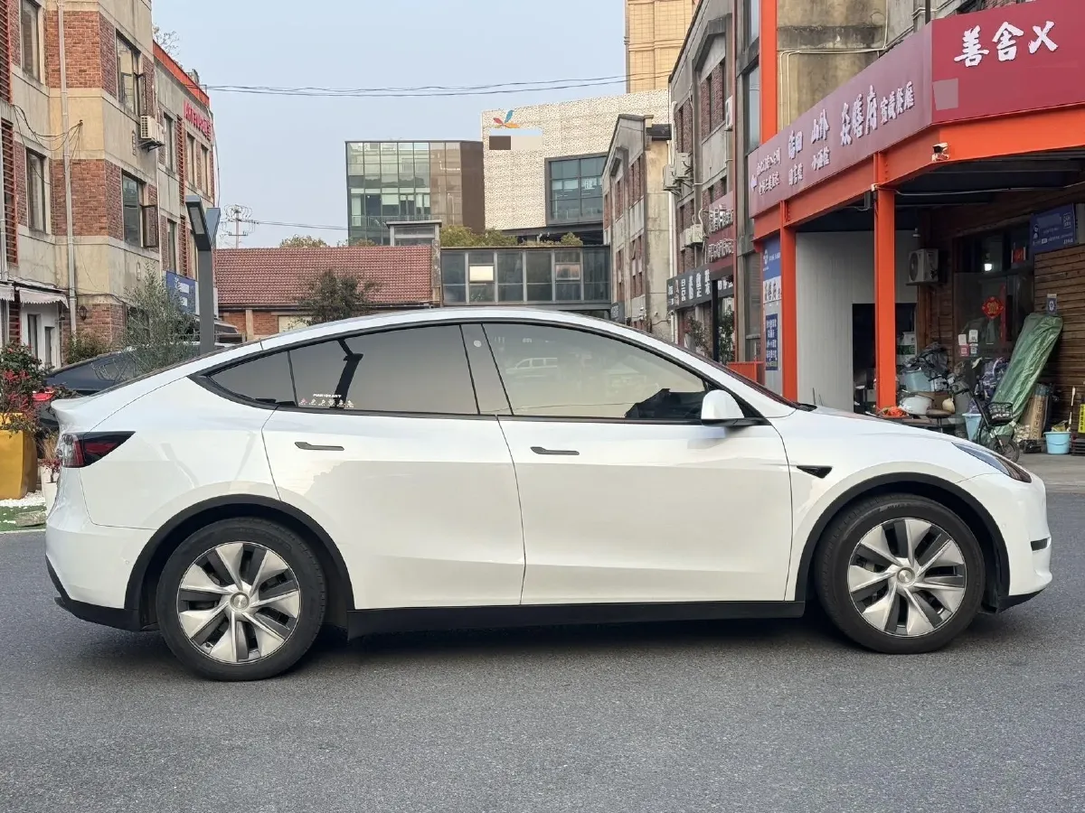 2021 Tesla Model Y BEV 60KWH,autocango,china used car exporter,china ev exporter,chinese used car exporter,chinese used ev exporter
