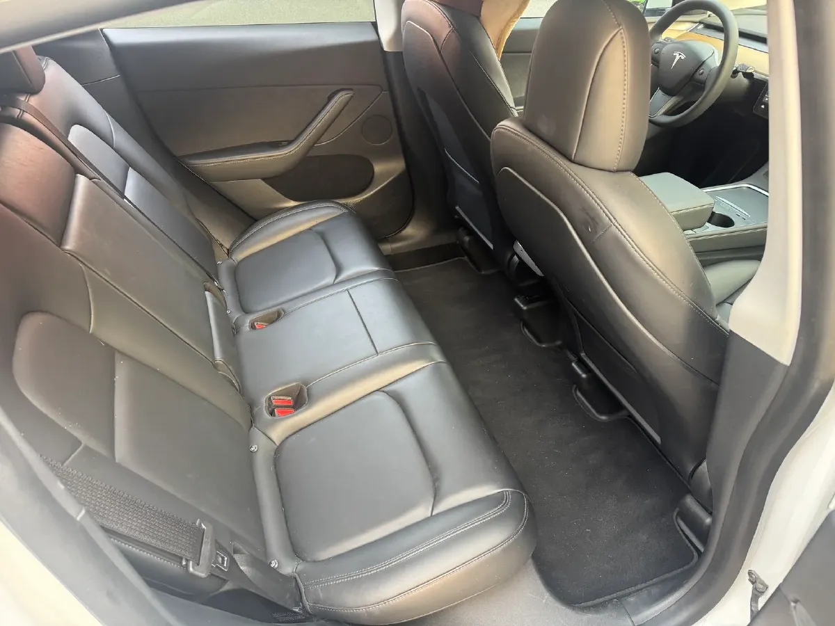 2021 Tesla Model Y BEV 60KWH,autocango,china used car exporter,china ev exporter,chinese used car exporter,chinese used ev exporter