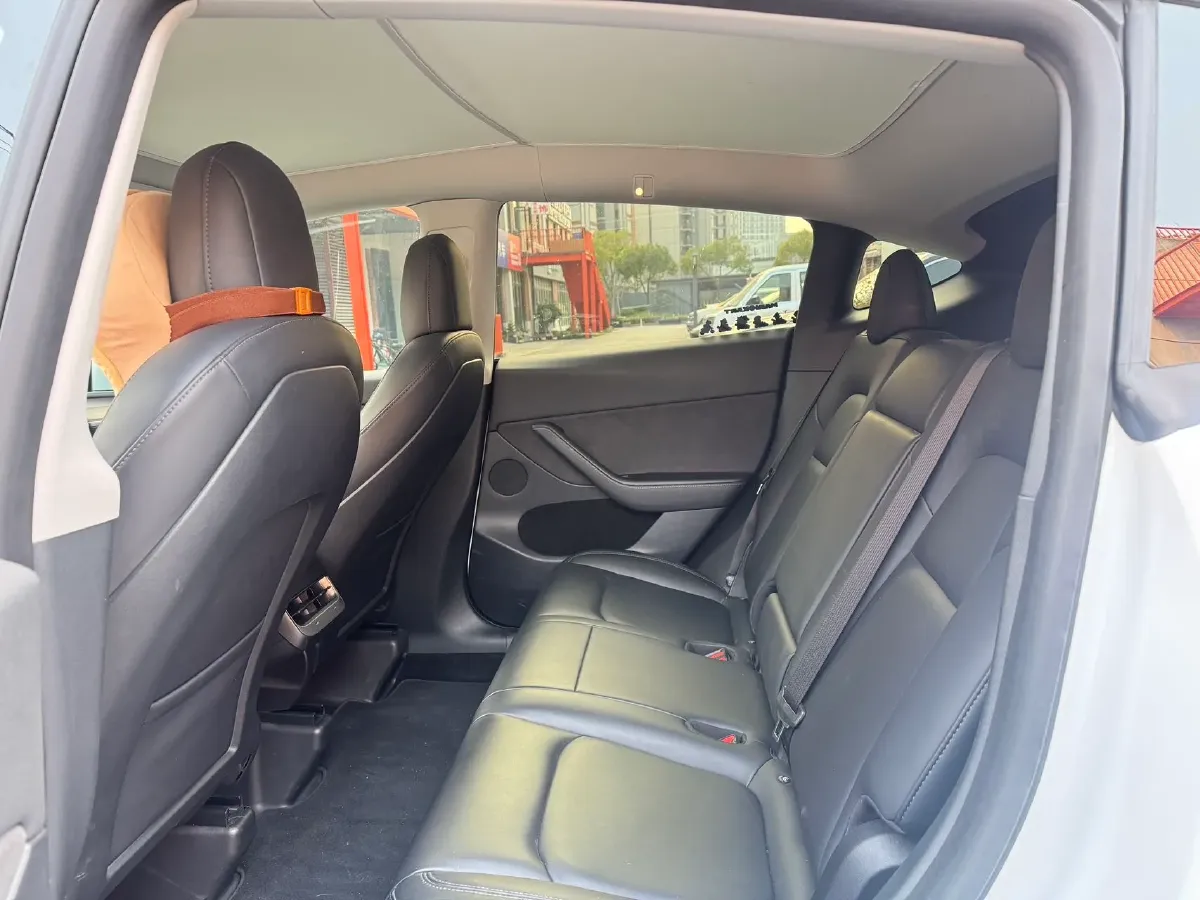 2021 Tesla Model Y BEV 60KWH,autocango,china used car exporter,china ev exporter,chinese used car exporter,chinese used ev exporter