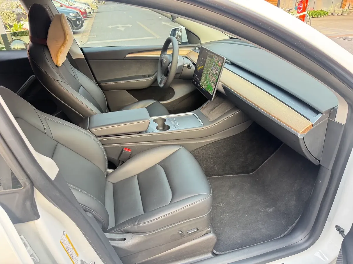 2021 Tesla Model Y BEV 60KWH,autocango,china used car exporter,china ev exporter,chinese used car exporter,chinese used ev exporter