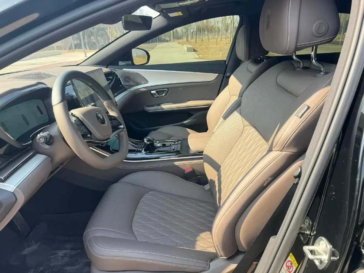 2025 BYD Han BEV 72KWH,autocango,china used car exporter,china ev exporter,chinese used car exporter,chinese used ev exporter