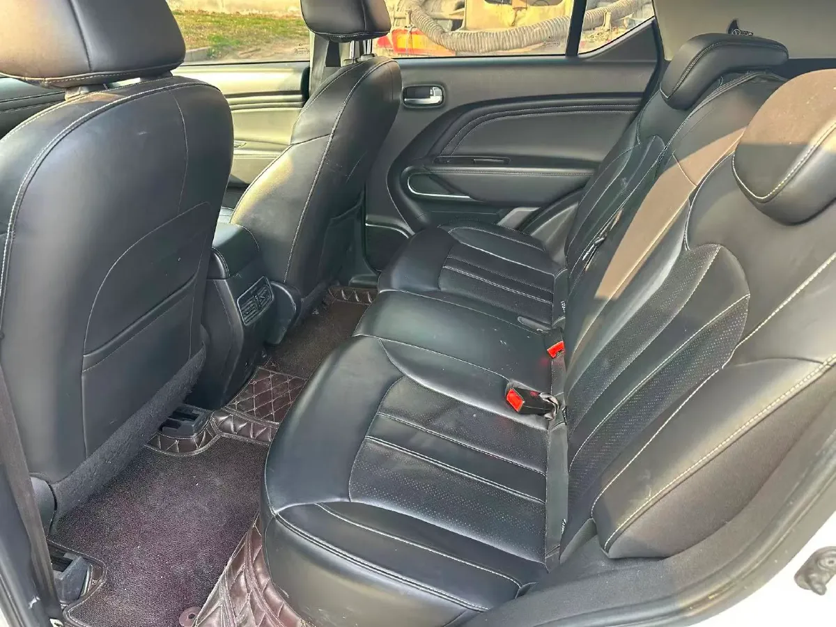 2021 GAC Trumpchi GS3 1.5T 169HP L4 6AT,autocango,china used car exporter,china ev exporter,chinese used car exporter,chinese used ev exporter