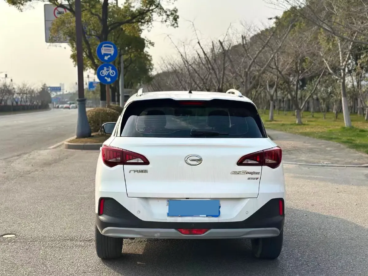 2021 GAC Trumpchi GS3 1.5T 169HP L4 6AT,autocango,china used car exporter,china ev exporter,chinese used car exporter,chinese used ev exporter