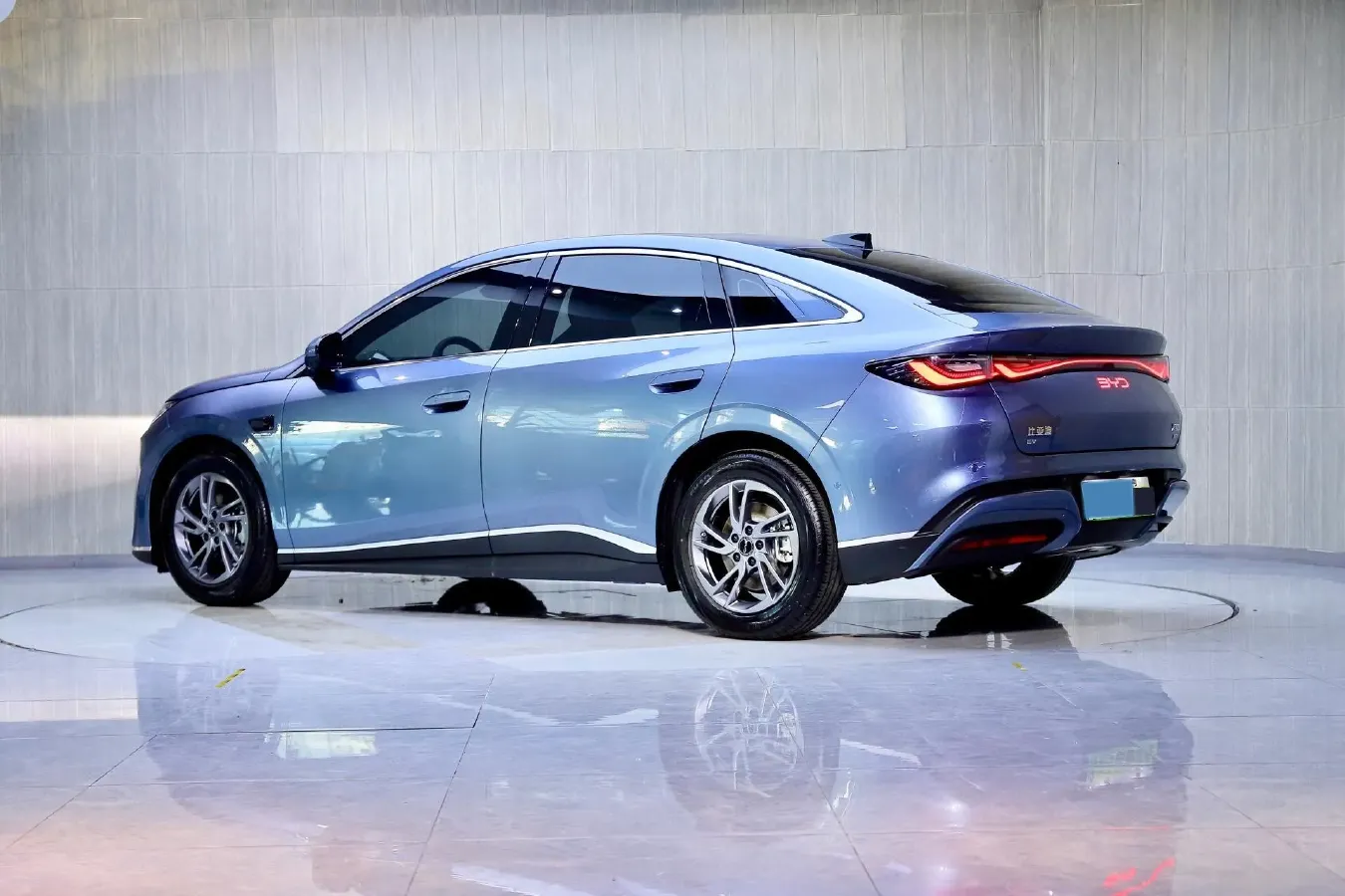 2025 BYD Seal06 BEV,autocango,china used car exporter,china ev exporter,chinese used car exporter,chinese used ev exporter