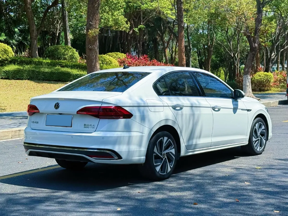 2024 Volkswagen Bora 1.5T 160HP L4 7DCT,autocango,china used car exporter,china ev exporter,chinese used car exporter,chinese used ev exporter
