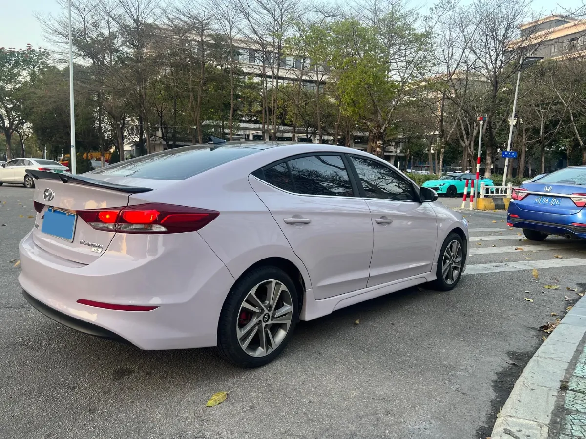 2018 Hyundai Elantra 1.6L 130HP L4 6AT,autocango,china used car exporter,china ev exporter,chinese used car exporter,chinese used ev exporter