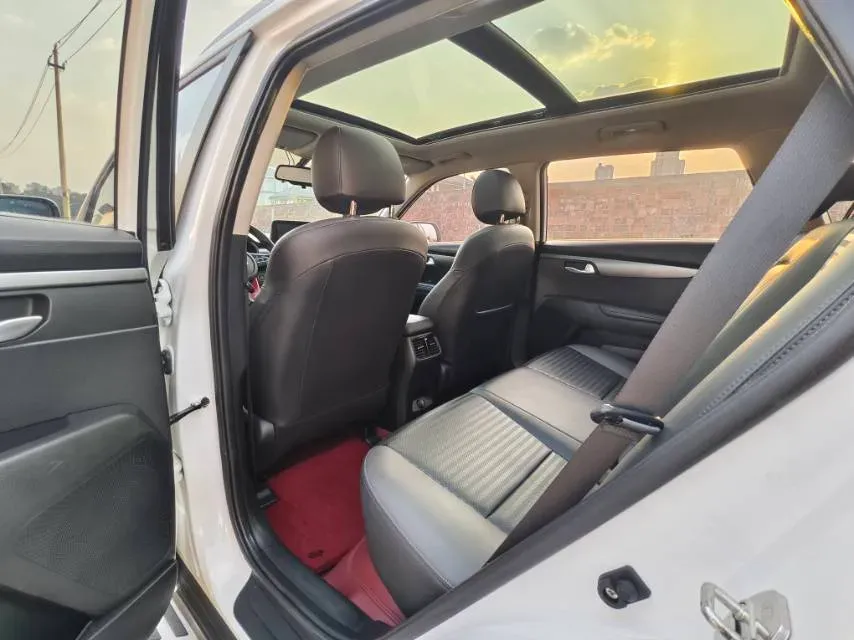 2018 Kia Sportage R 2.0L 160HP L4 6AT,autocango,china used car exporter,china ev exporter,chinese used car exporter,chinese used ev exporter