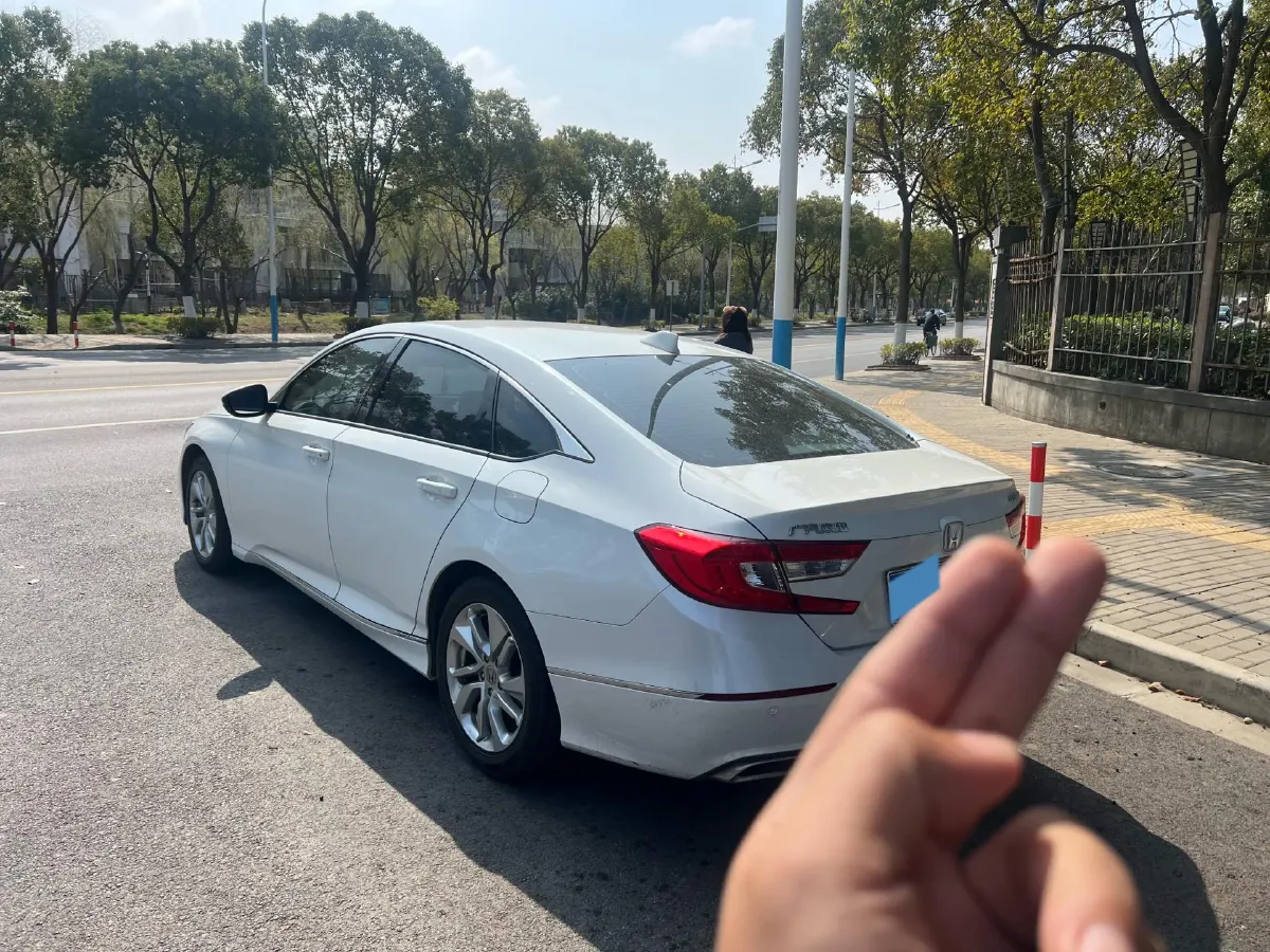 2018 Honda Accord 1.5T 194HP L4 CVT,autocango,china used car exporter,china ev exporter,chinese used car exporter,chinese used ev exporter