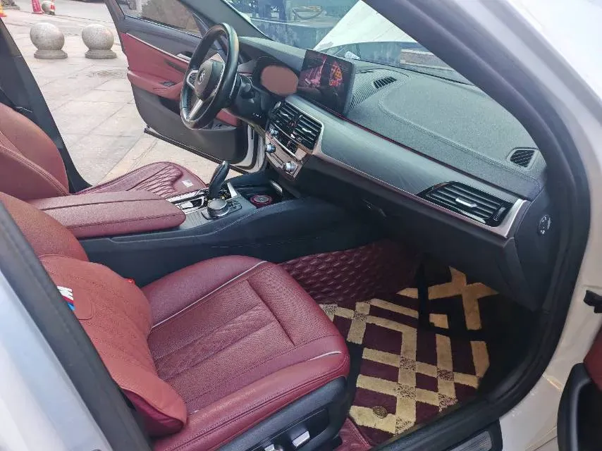 2022 BMW 5 Series 2.0T 252HP L4 8AT,autocango,china used car exporter,china ev exporter,chinese used car exporter,chinese used ev exporter