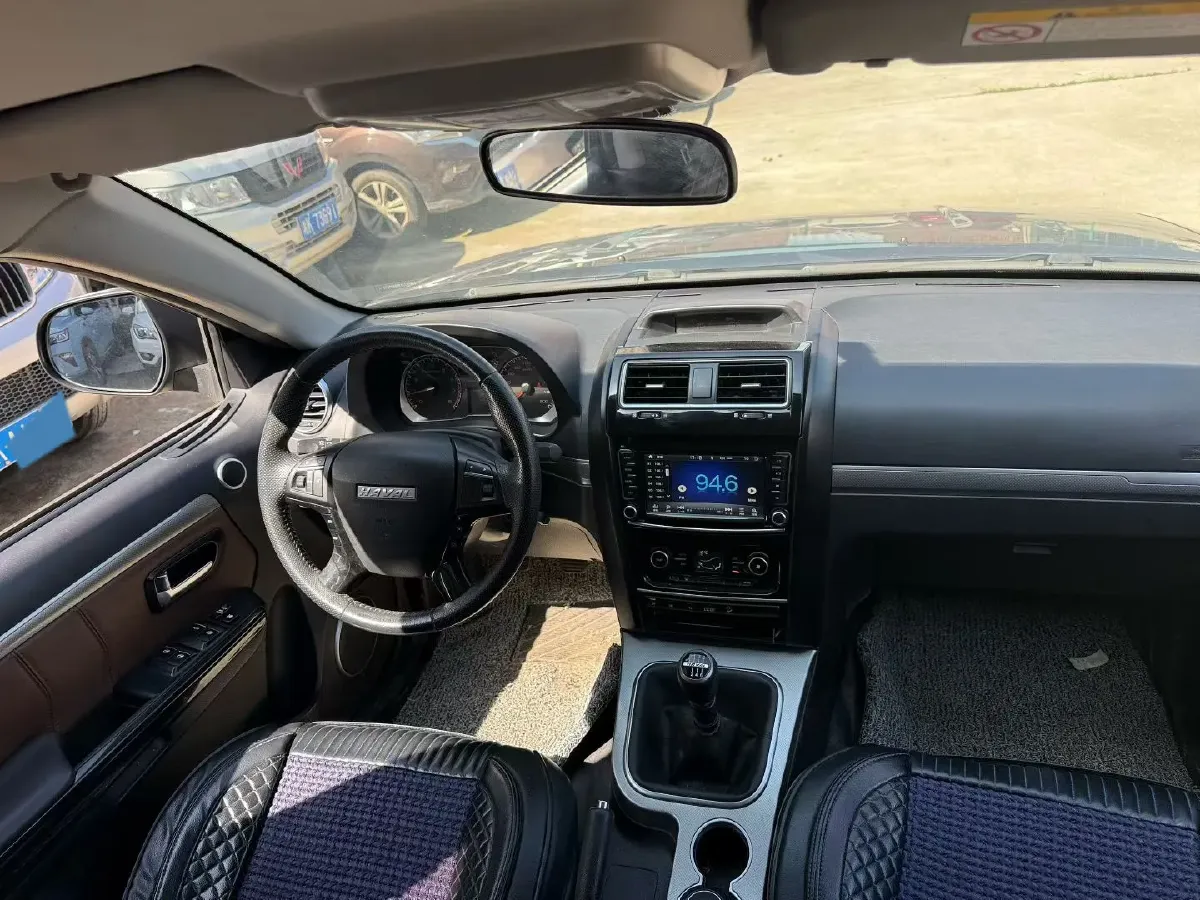 2016 Haval H5 Class 2.0T 190HP L4 6MT,autocango,china used car exporter,china ev exporter,chinese used car exporter,chinese used ev exporter