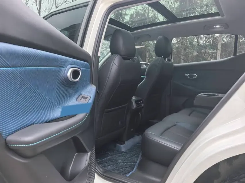 2026 GAC Trumpchi GS3 1.5T 177HP L4 7DCT,autocango,china used car exporter,china ev exporter,chinese used car exporter,chinese used ev exporter