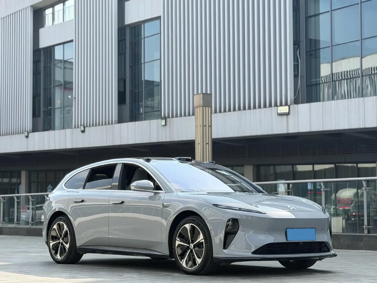 2024 NIO ET5T BEV 75KWH,autocango,china used car exporter,china ev exporter,chinese used car exporter,chinese used ev exporter