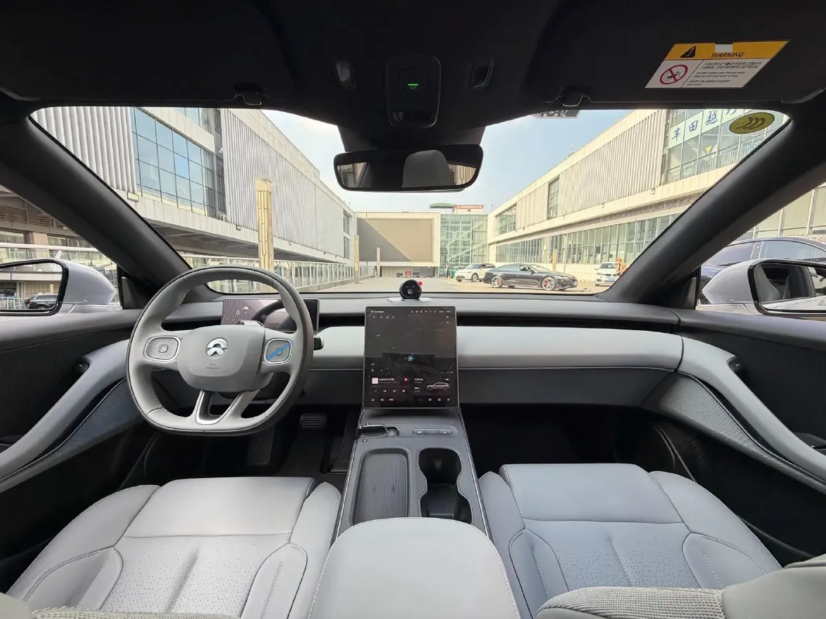 2024 NIO ET5T BEV 75KWH,autocango,china used car exporter,china ev exporter,chinese used car exporter,chinese used ev exporter