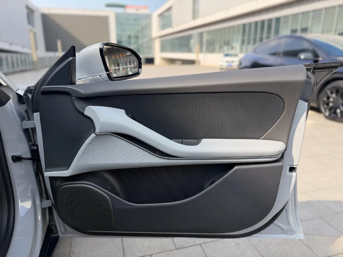 2024 NIO ET5T BEV 75KWH,autocango,china used car exporter,china ev exporter,chinese used car exporter,chinese used ev exporter