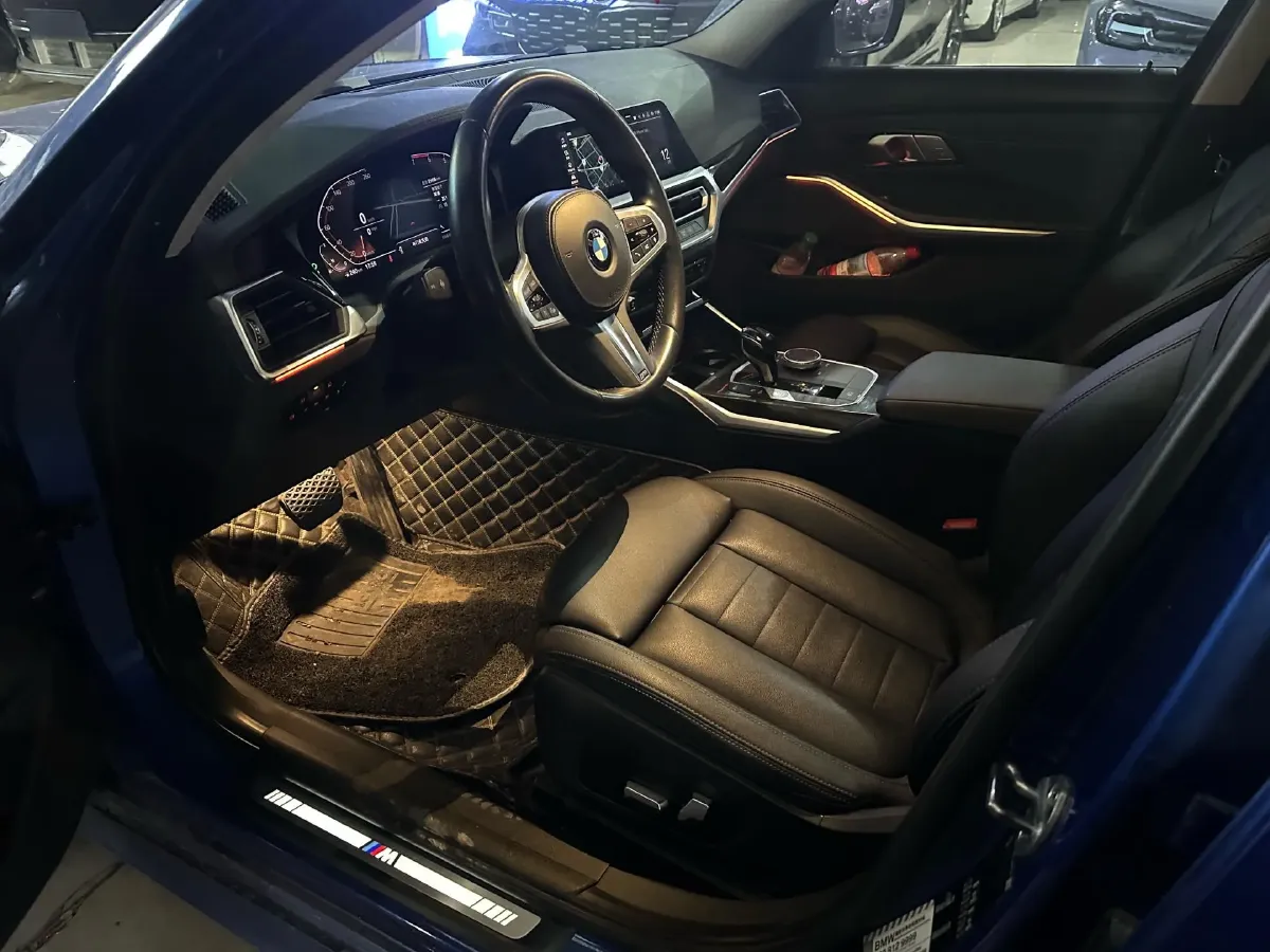 2020 BMW 3 Series 2.0T 184HP L4 8AT,autocango,china used car exporter,china ev exporter,chinese used car exporter,chinese used ev exporter