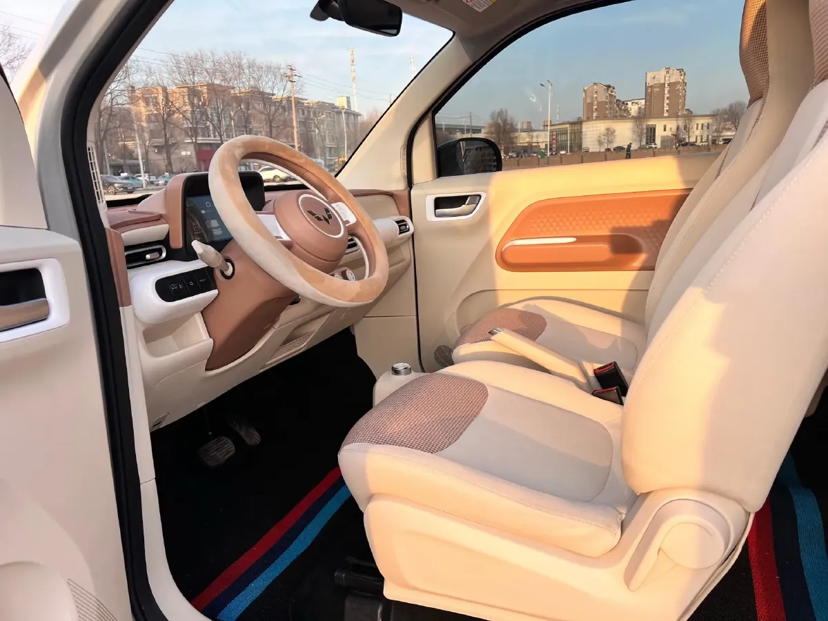 2024 WuLing HongGuang MINI EV BEV 17.3KWH,autocango,china used car exporter,china ev exporter,chinese used car exporter,chinese used ev exporter