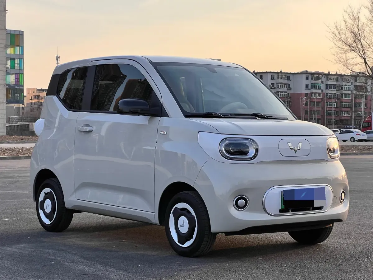 2024 WuLing HongGuang MINI EV BEV 17.3KWH,autocango,china used car exporter,china ev exporter,chinese used car exporter,chinese used ev exporter