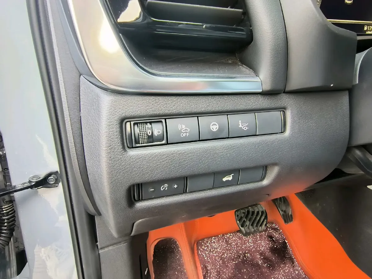 2023 Nissan X-Trail 1.5T 144HP L3 Hybrid,autocango,china used car exporter,china ev exporter,chinese used car exporter,chinese used ev exporter