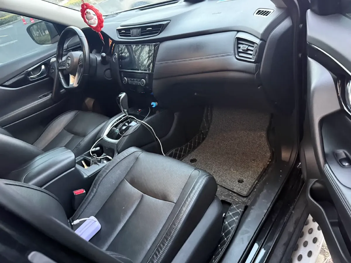 2021 Nissan X-Trail 2.0L 151HP L4 CVT,autocango,china used car exporter,china ev exporter,chinese used car exporter,chinese used ev exporter