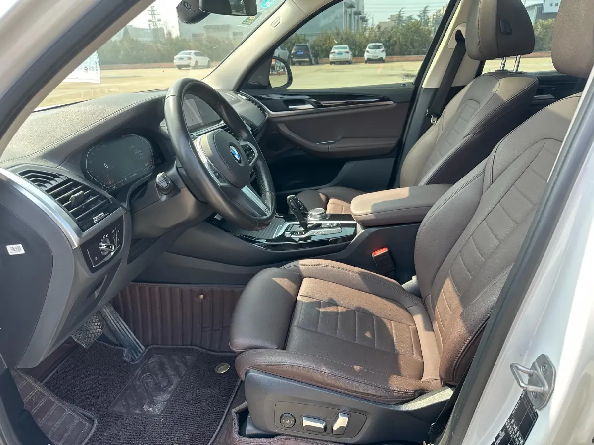 2021 BMW X3 2.0T 184HP L4 8AT,autocango,china used car exporter,china ev exporter,chinese used car exporter,chinese used ev exporter