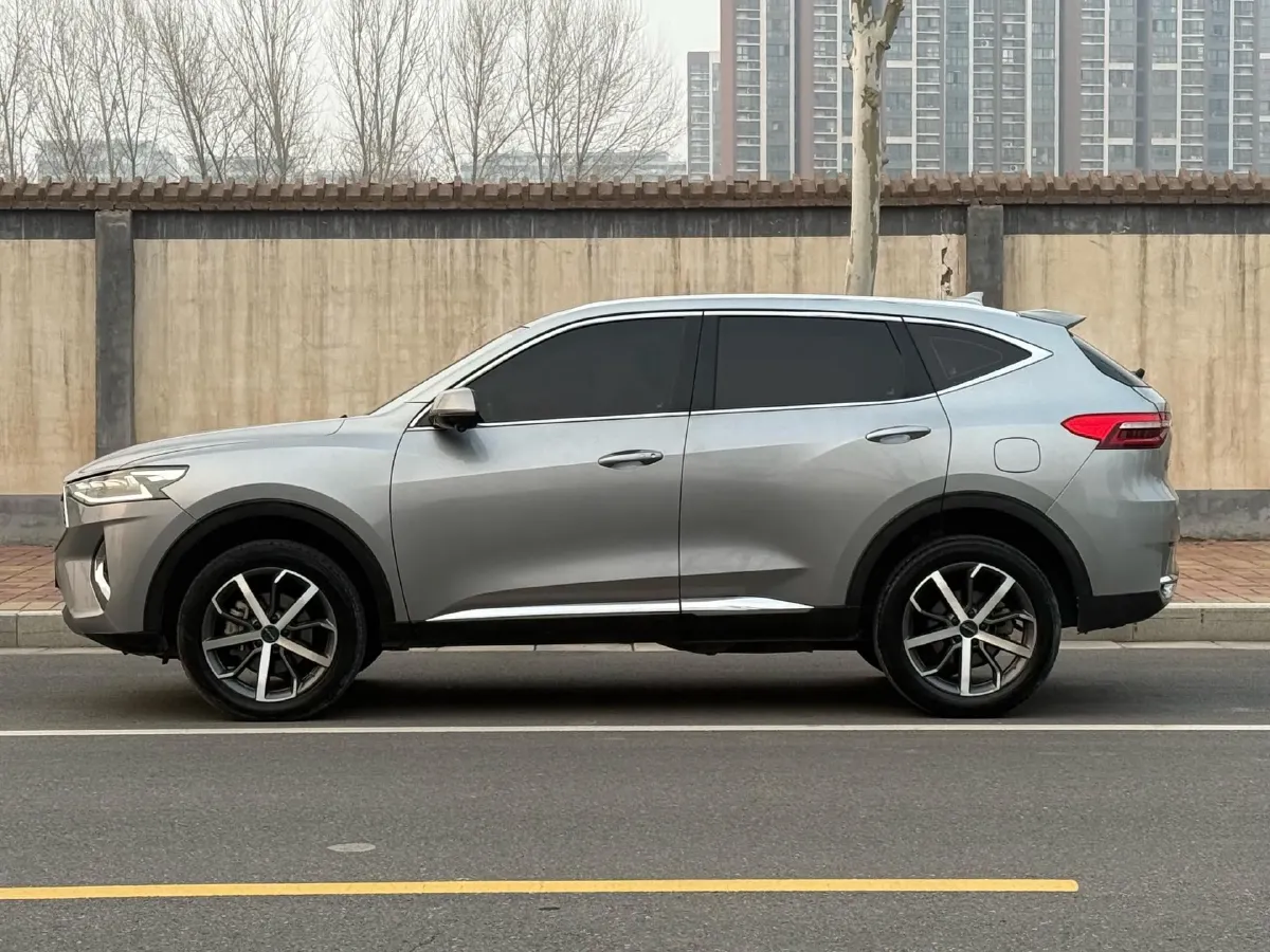 2021 Haval F7 1.5T 169HP L4 7DCT,autocango,china used car exporter,china ev exporter,chinese used car exporter,chinese used ev exporter