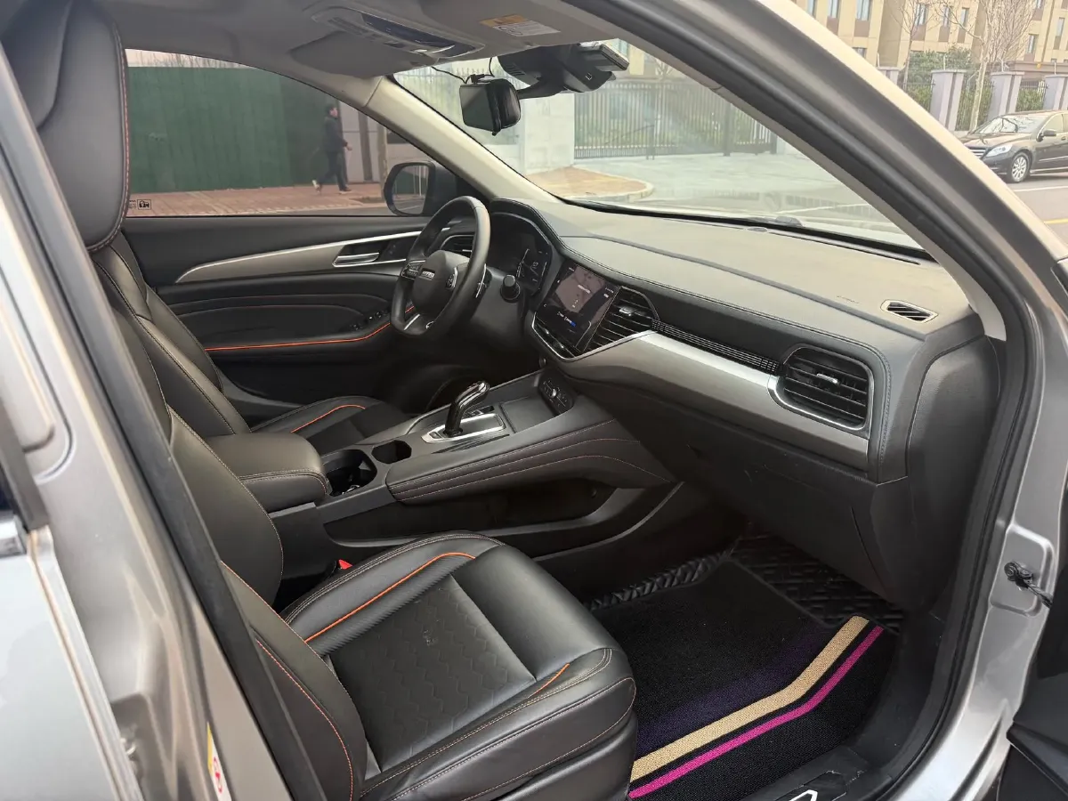 2021 Haval F7 1.5T 169HP L4 7DCT,autocango,china used car exporter,china ev exporter,chinese used car exporter,chinese used ev exporter